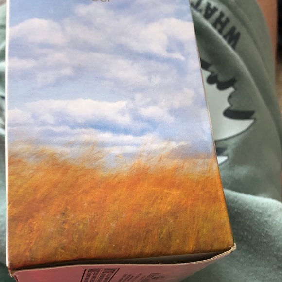 John Deere Green and Yellow Toy Tractor - Picture 4 of 6